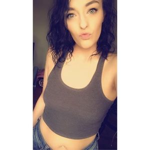 Meet your Posher, Cassandra